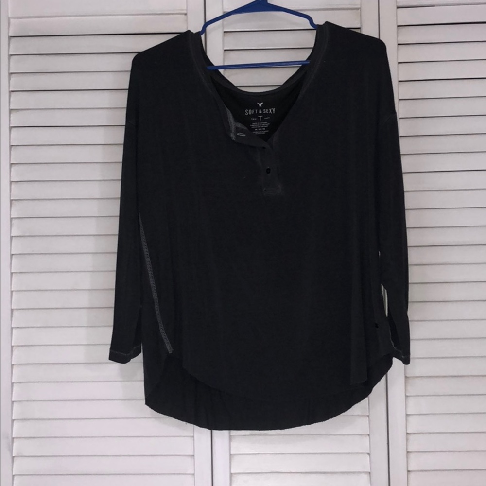 American eagle long sleeve